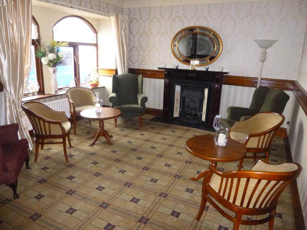 Achill Sound Hotel - Ostan Ghob A'Choire Ngoại thất bức ảnh