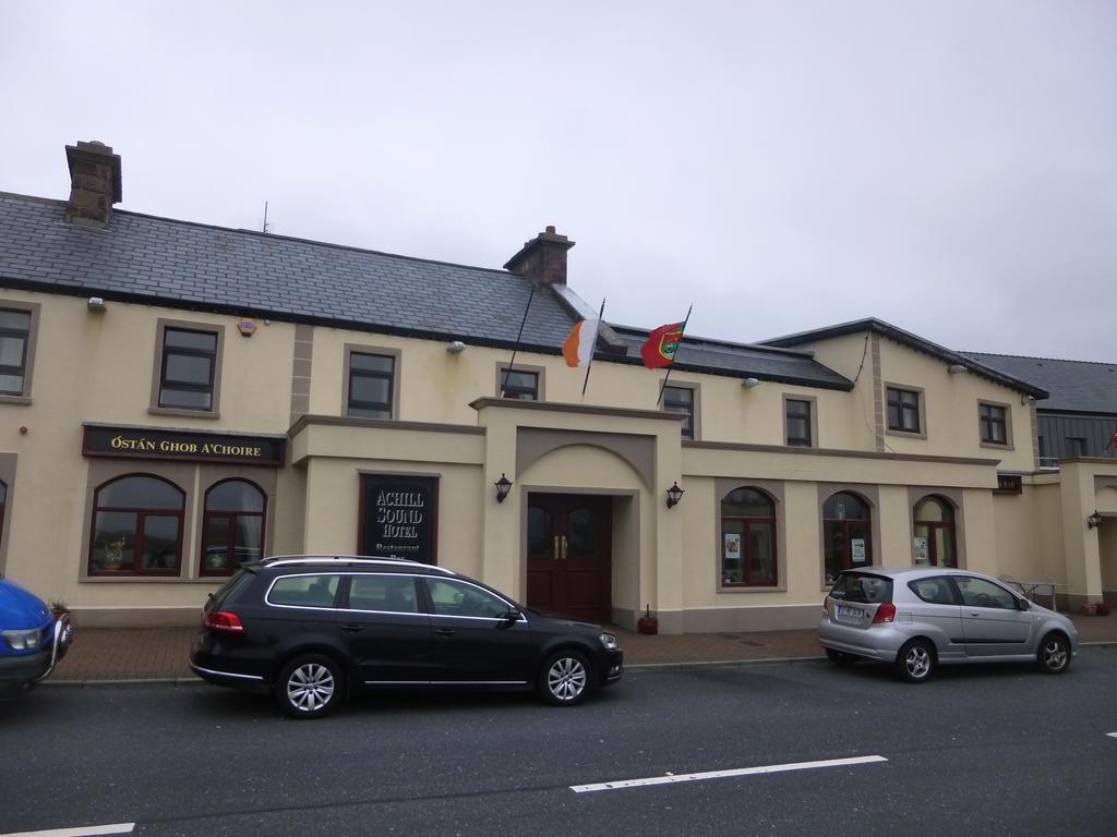 Achill Sound Hotel - Ostan Ghob A'Choire Ngoại thất bức ảnh