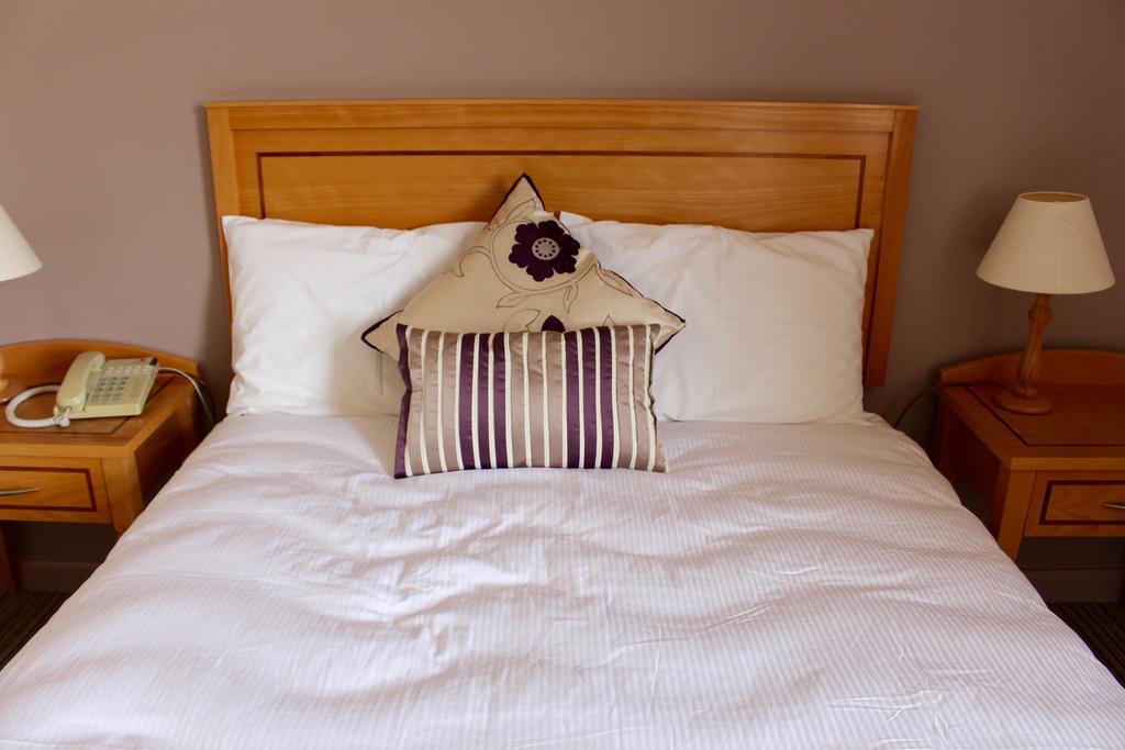 Achill Sound Hotel - Ostan Ghob A'Choire Ngoại thất bức ảnh