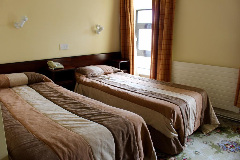 Achill Sound Hotel - Ostan Ghob A'Choire Ngoại thất bức ảnh
