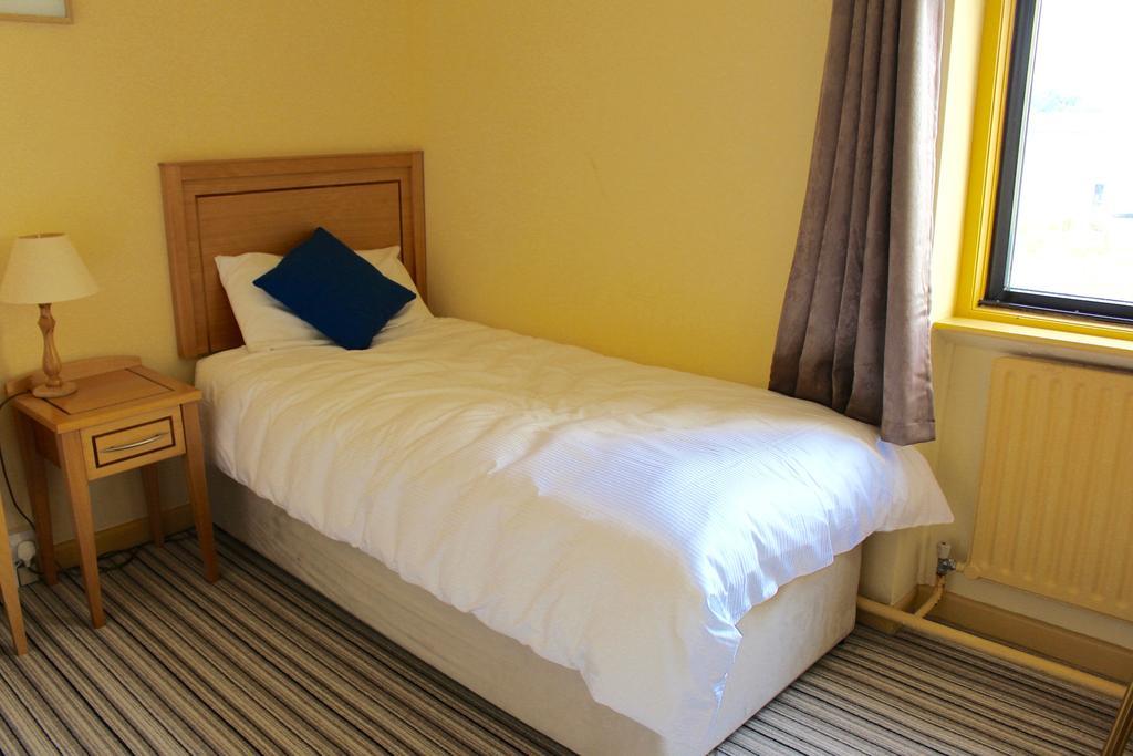 Achill Sound Hotel - Ostan Ghob A'Choire Ngoại thất bức ảnh